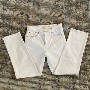 Wedgie Straight Levi’s